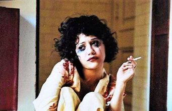 Причины женского алкоголизма. Кто виноват и как с этим бороться