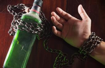 Как определить у себя проблемы с алкоголем: «тревожные» сигналы