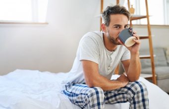«Никто мне не верит». Как живётся человеку с аллергией на алкоголь?