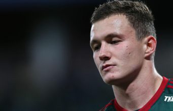 Кто из футболистов испортил карьеру из-за алкоголя и дисциплины в России