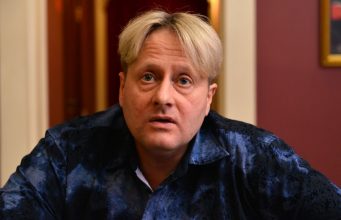 Как Эдуард РАДЗЮКЕВИЧ лечился от алкоголизма и почему он не снимается в рекламе