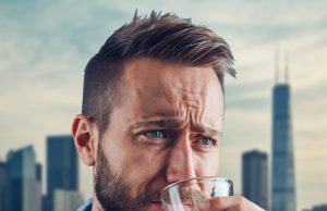 Алкоголь и тревожность: как спиртное влияет на уровень тревоги и что делать, если вы страдаете от тревожных расстройств